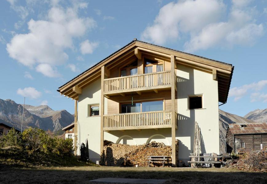 Ferienwohnung Chalet Italo Livigno Exterior foto